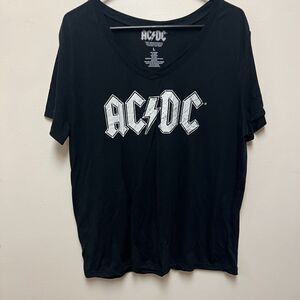 AC/DC Classic Black Womens V Neck L Spell out Logo Lightning Bolt Music